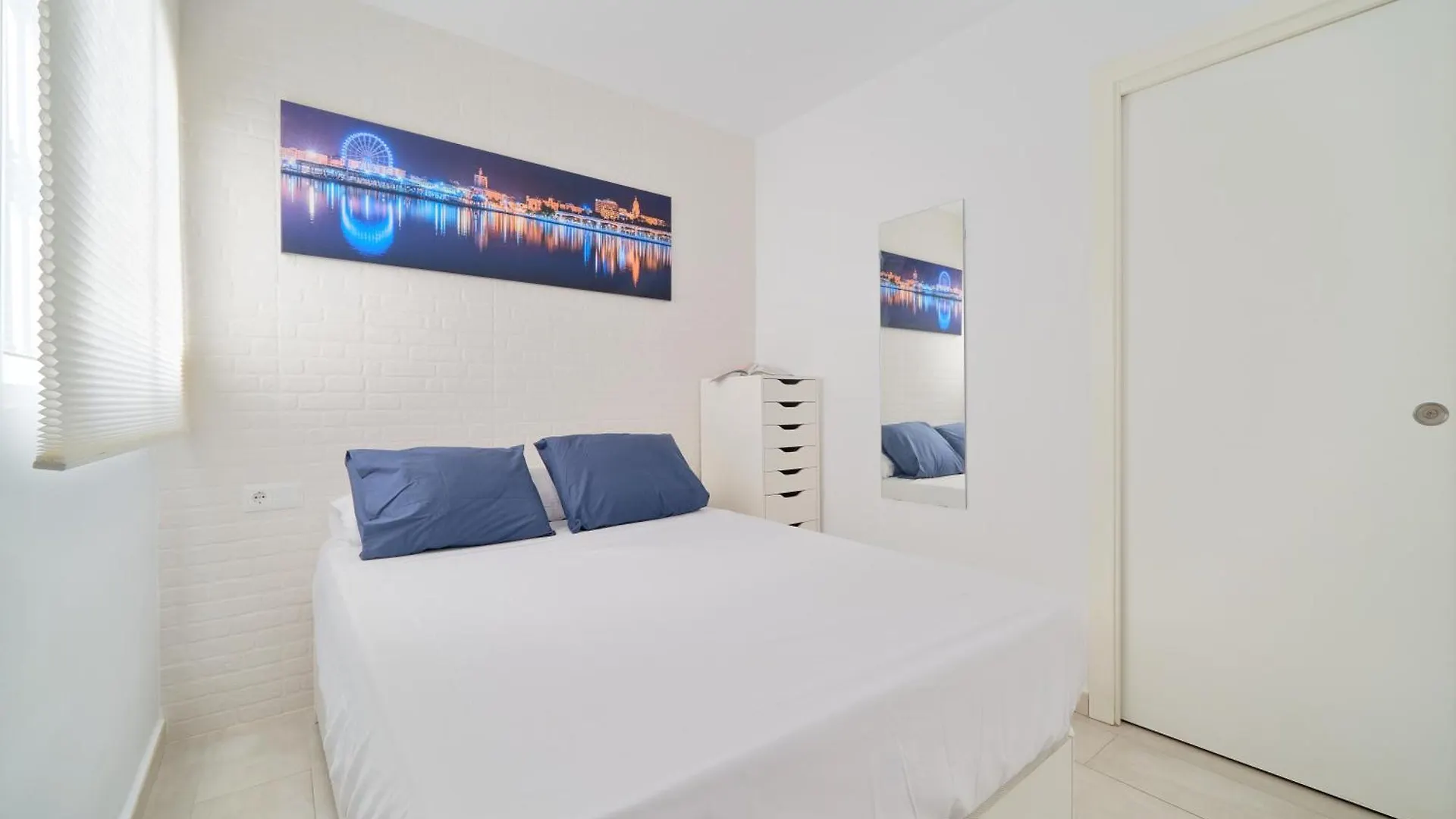 Apartment Romantico Estudio En La Playa De Pedregalejo By Alterhome Malaga