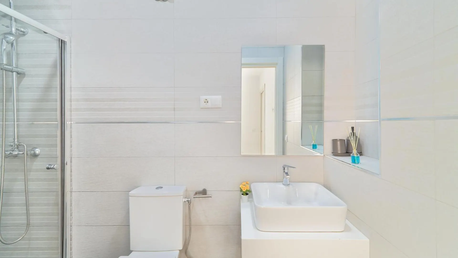 Romantico Estudio En La Playa De Pedregalejo By Alterhome Málaga Apartamento