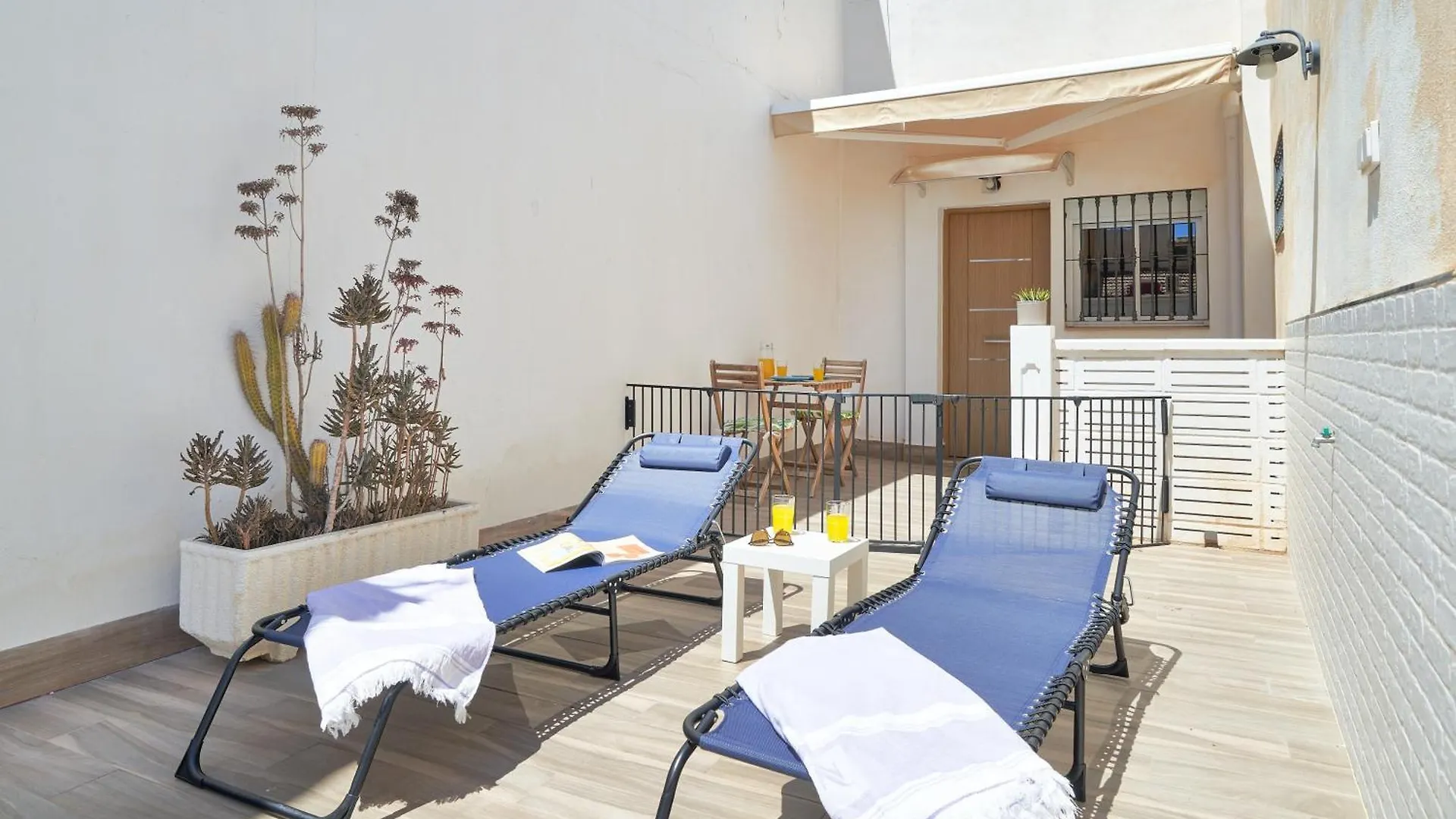 Romantico Estudio En La Playa De Pedregalejo By Alterhome Malaga Apartment